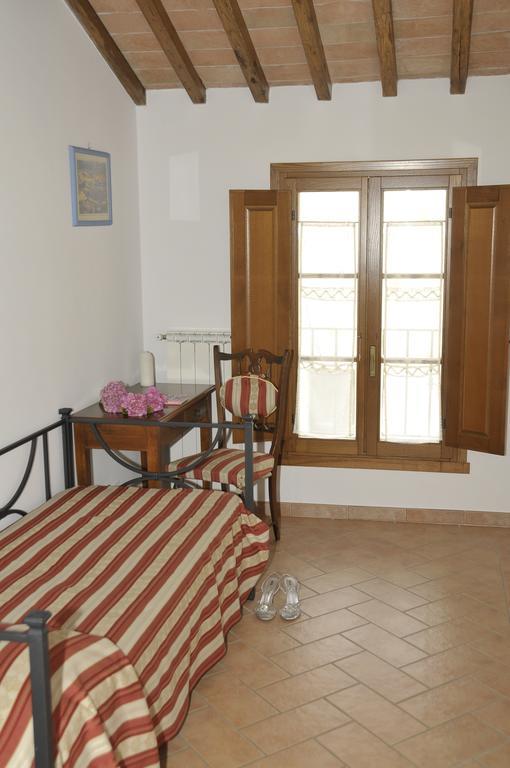 Agriturismo Renai E Monte II Gambassi Terme Ngoại thất bức ảnh